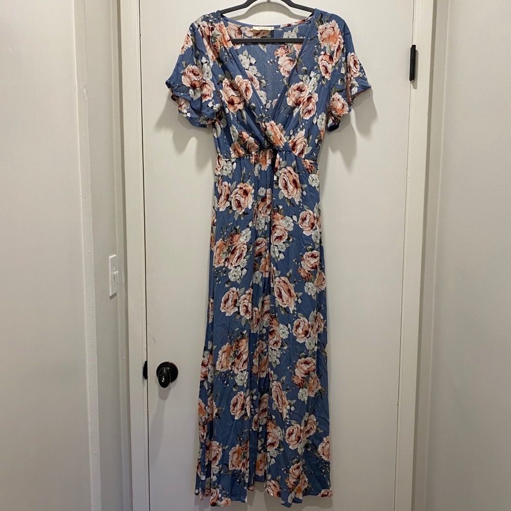 Illa Illa floral maxi dress